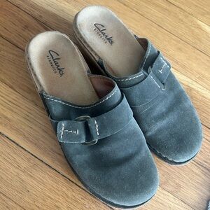 Clarks Dark Green Suede Slip-On Shoes